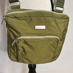 Baggallini Khaki Crossbody Bag NYB8395K